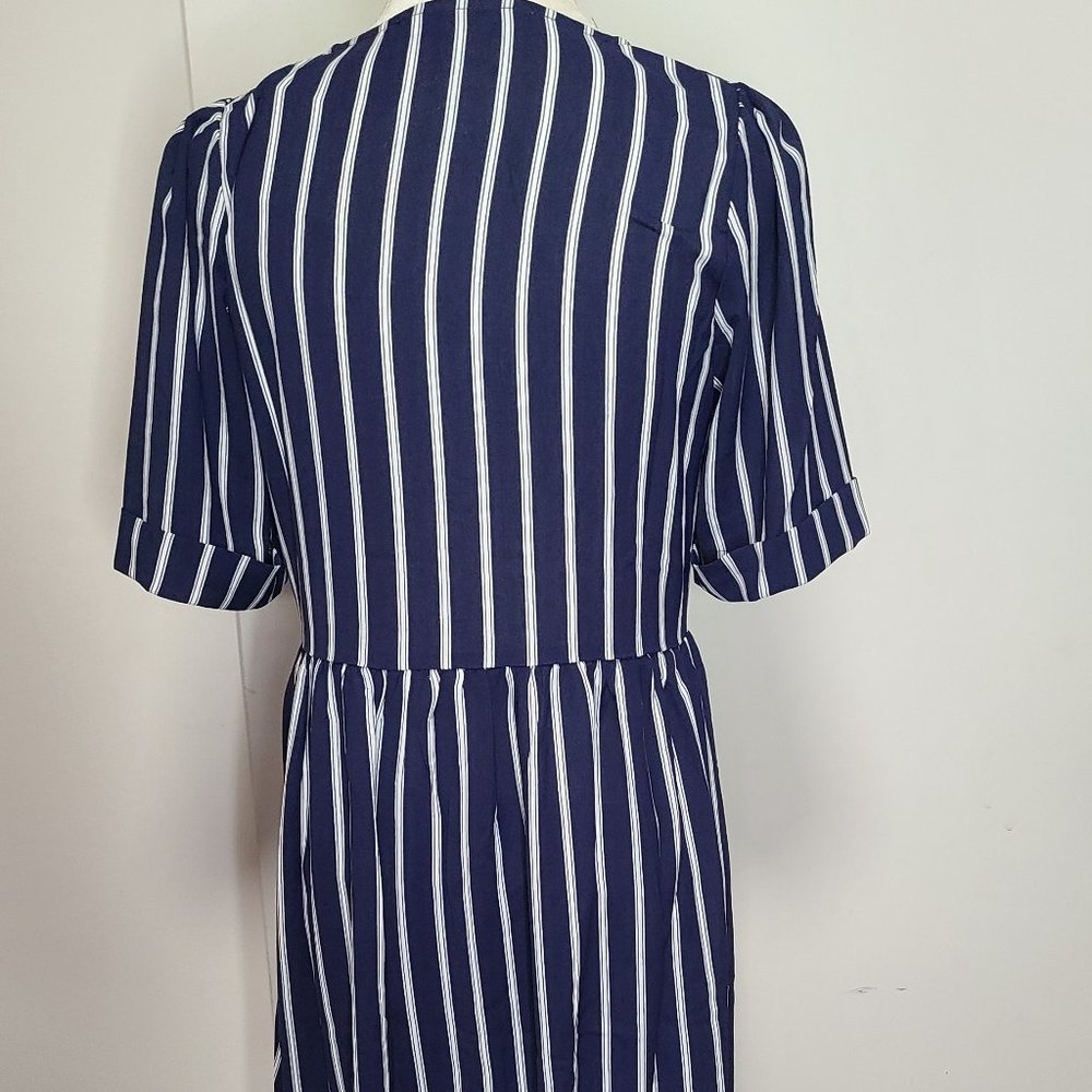 Navy and white striped midi dress - Picture 5 of 7